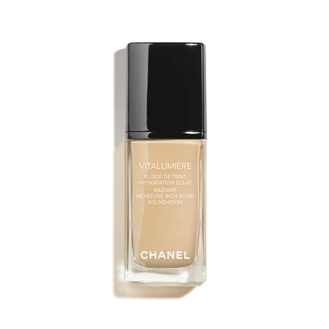 chanel vitalumiere radiant foundation|Chanel Vitalumière Radiant, Moisture.